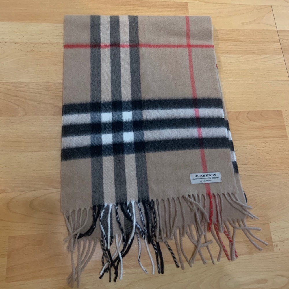 Burberry scarf